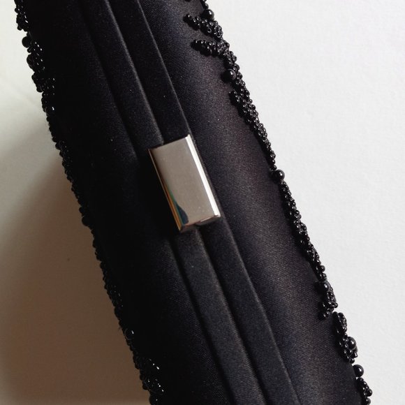 Ann Taylor Black and Gold Beaded Hard Clutch Purse - Picture 5 of 9